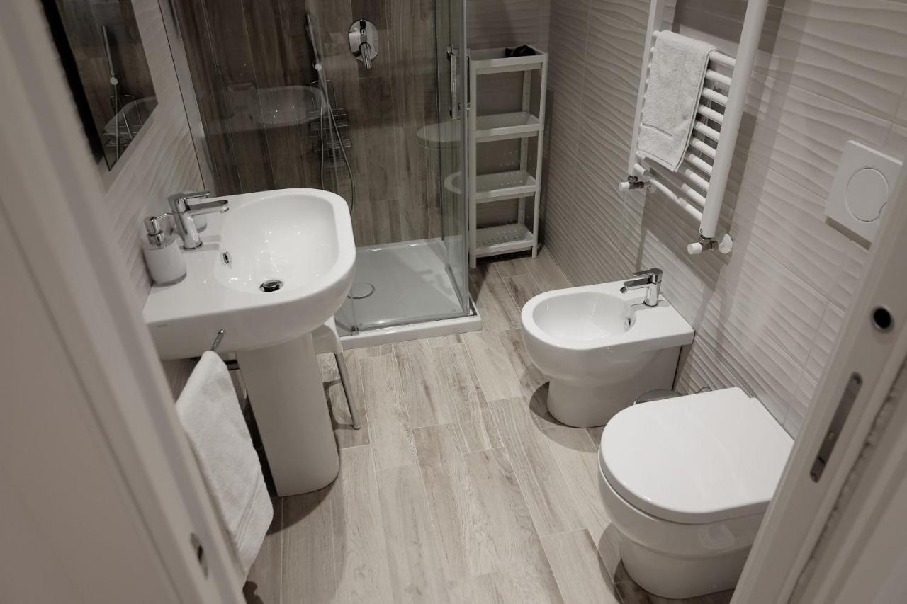 Central Guest House Civitavecchia Eksteriør billede