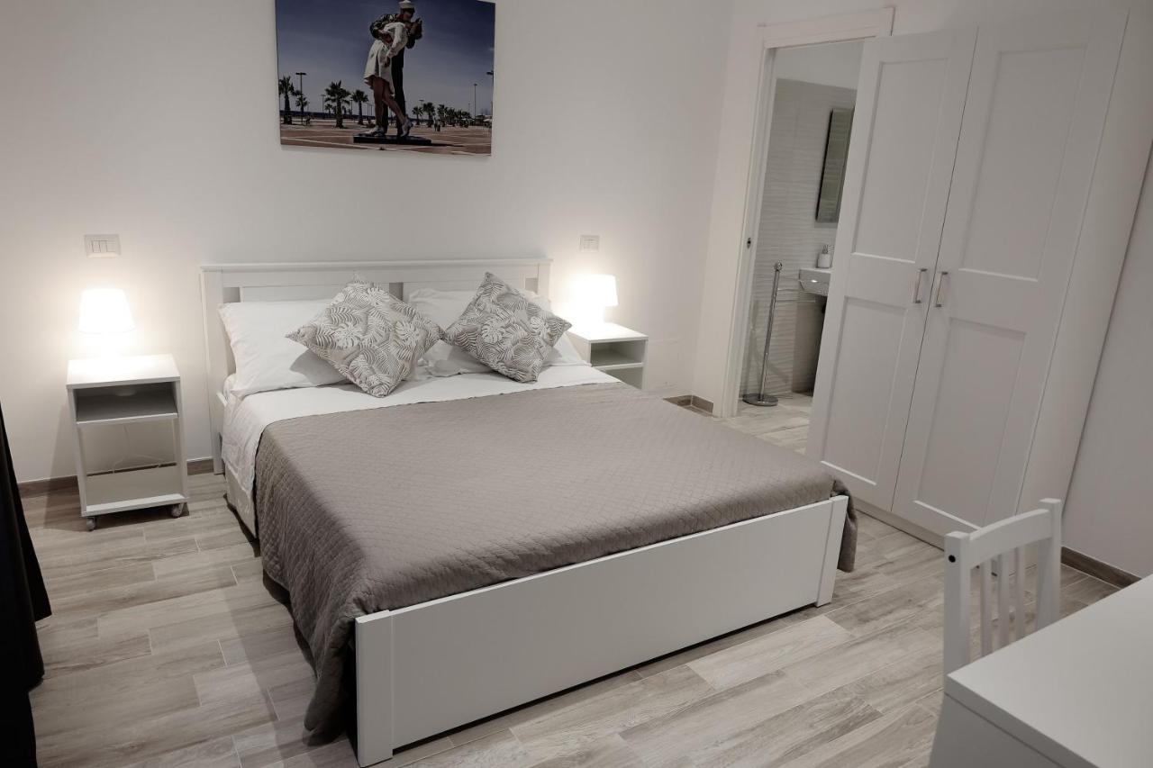 Central Guest House Civitavecchia Eksteriør billede
