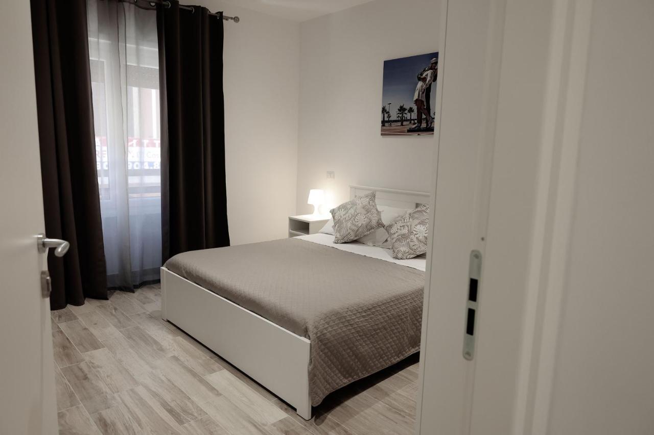Central Guest House Civitavecchia Eksteriør billede